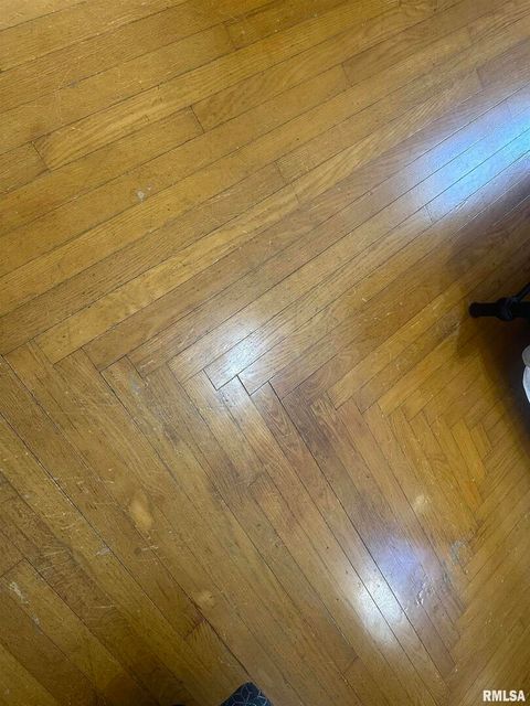 Tiny photo for 2125 DEWEY Street, Murphysboro, IL 62966 (MLS # EB460390)