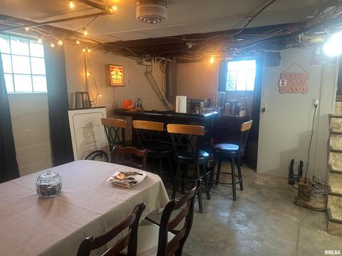 Tiny photo for 2125 DEWEY Street, Murphysboro, IL 62966 (MLS # EB460390)