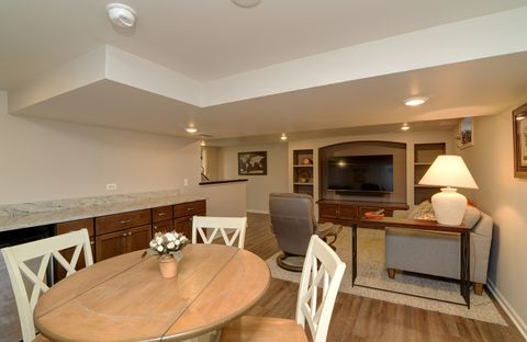 Tiny photo for 213 Arapahoe Trail, Carol Stream, IL 60188 (MLS # 12597614)