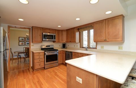 Tiny photo for 213 Arapahoe Trail, Carol Stream, IL 60188 (MLS # 12597614)