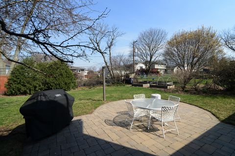 Tiny photo for 213 Arapahoe Trail, Carol Stream, IL 60188 (MLS # 12597614)