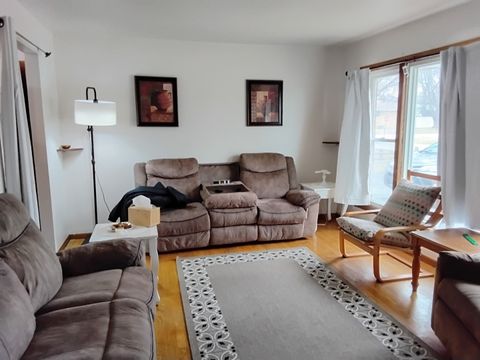 Tiny photo for 11410 S Neenah Avenue, Worth, IL 60482 (MLS # 12578643)