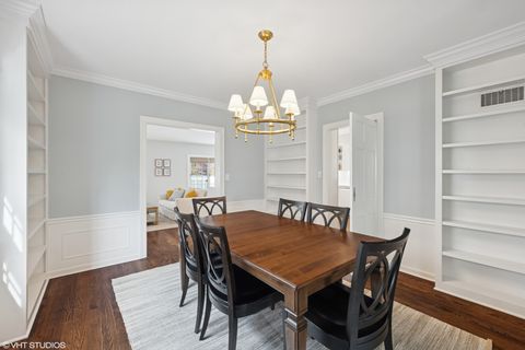 Tiny photo for 324 S Poplar Avenue E, Elmhurst, IL 60126 (MLS # 12612724)