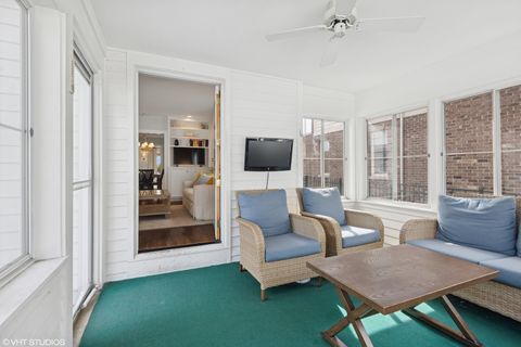 Tiny photo for 324 S Poplar Avenue E, Elmhurst, IL 60126 (MLS # 12612724)