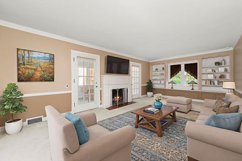 Tiny photo for 229 Country Club Road, Chicago Heights, IL 60411 (MLS # 12548362)