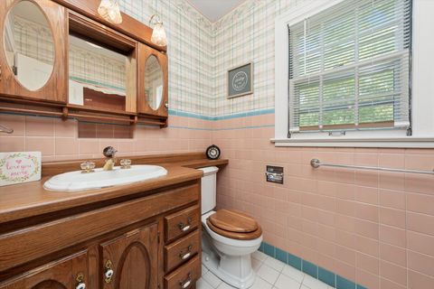Tiny photo for 229 Country Club Road, Chicago Heights, IL 60411 (MLS # 12548362)