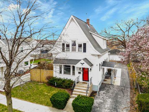 Photo of 4038 Grove Avenue, Brookfield, IL 60513 (MLS # 12606676)