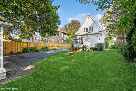 Tiny photo for 4038 Grove Avenue, Brookfield, IL 60513 (MLS # 12606676)