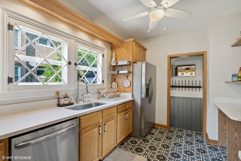 Tiny photo for 4038 Grove Avenue, Brookfield, IL 60513 (MLS # 12606676)