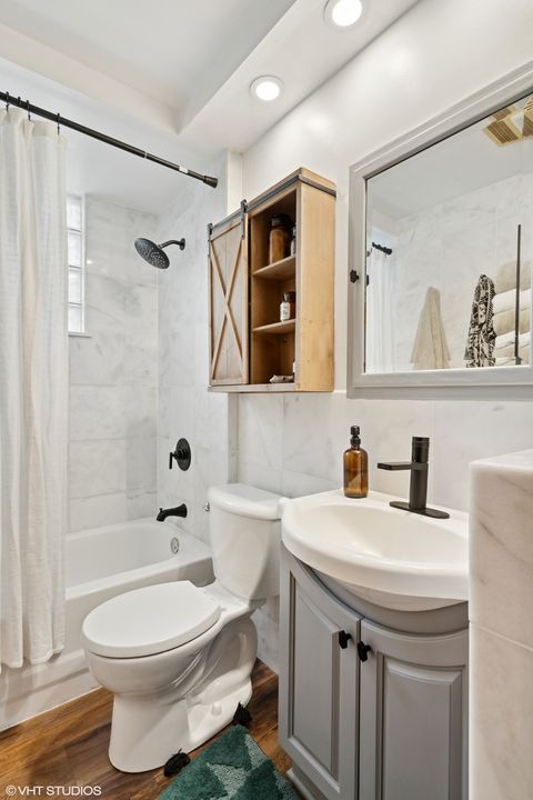 Tiny photo for 4038 Grove Avenue, Brookfield, IL 60513 (MLS # 12606676)