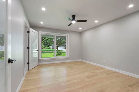 Tiny photo for 713 Dawes Street, Libertyville, IL 60048 (MLS # 12728160)