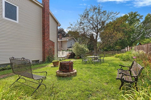 Tiny photo for 713 Dawes Street, Libertyville, IL 60048 (MLS # 12728160)
