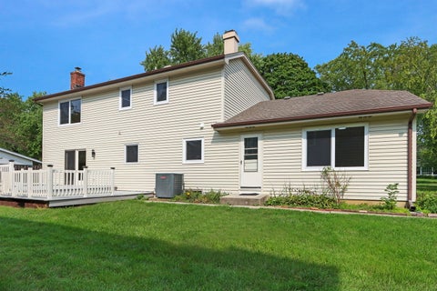 Tiny photo for 713 Dawes Street, Libertyville, IL 60048 (MLS # 12728160)