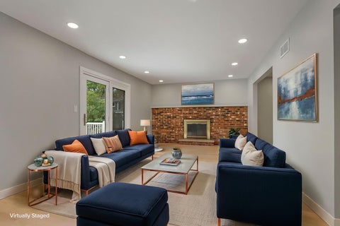 Tiny photo for 713 Dawes Street, Libertyville, IL 60048 (MLS # 12728160)