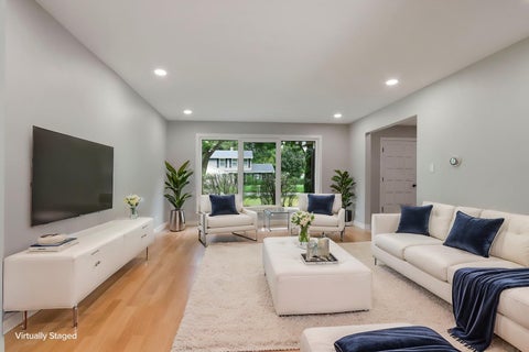 Tiny photo for 713 Dawes Street, Libertyville, IL 60048 (MLS # 12728160)