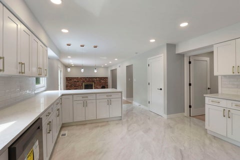 Tiny photo for 713 Dawes Street, Libertyville, IL 60048 (MLS # 12728160)