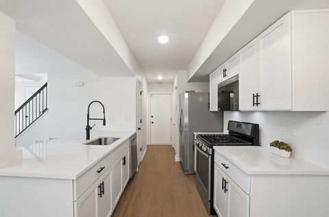 Tiny photo for 1332 Sugar Court, Naperville, IL 60563 (MLS # 12647626)