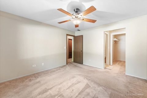 Tiny photo for 1407 Creekside Court #B, Elgin, IL 60123 (MLS # 12439826)