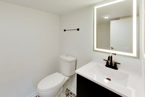 Tiny photo for 5921 N Melvina Avenue, Chicago, IL 60646 (MLS # 12619699)