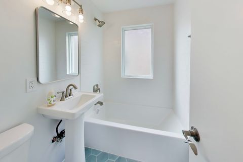 Tiny photo for 5921 N Melvina Avenue, Chicago, IL 60646 (MLS # 12619699)