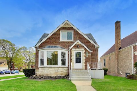 Photo of 5921 N Melvina Avenue, Chicago, IL 60646 (MLS # 12619699)