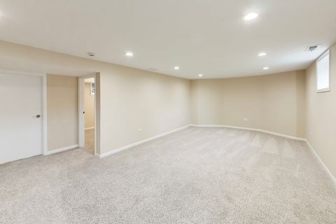 Tiny photo for 5921 N Melvina Avenue, Chicago, IL 60646 (MLS # 12619699)