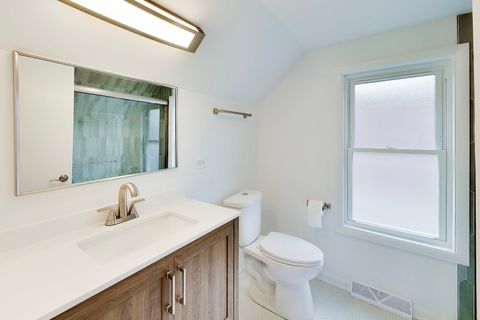 Tiny photo for 5921 N Melvina Avenue, Chicago, IL 60646 (MLS # 12619699)