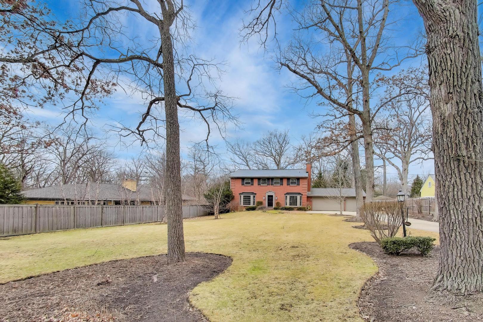 948 S Green Bay Road