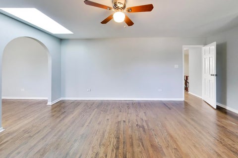 Tiny photo for 2925 E 188th Place, Lansing, IL 60438 (MLS # 12761856)