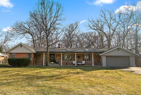 Photo of 8707 W 123rd Street, Palos Park, IL 60464 (MLS # 12573431)