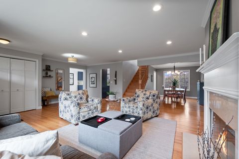 Tiny photo for 160 E LAHON Street, Park Ridge, IL 60068 (MLS # 12607355)