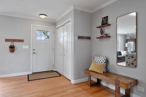 Tiny photo for 160 E LAHON Street, Park Ridge, IL 60068 (MLS # 12607355)