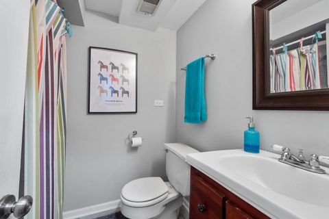 Tiny photo for 160 E LAHON Street, Park Ridge, IL 60068 (MLS # 12607355)