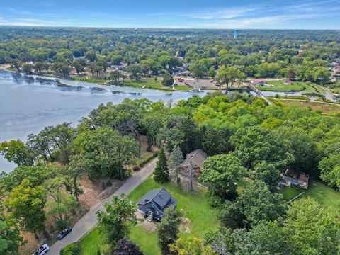 Tiny photo for 68 E Lakeview Avenue, Round Lake Beach, IL 60073 (MLS # 12518179)