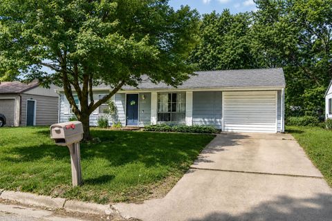 Photo of 1205 N Nixon Drive, Pontiac, IL 61764 (MLS # 12652160)