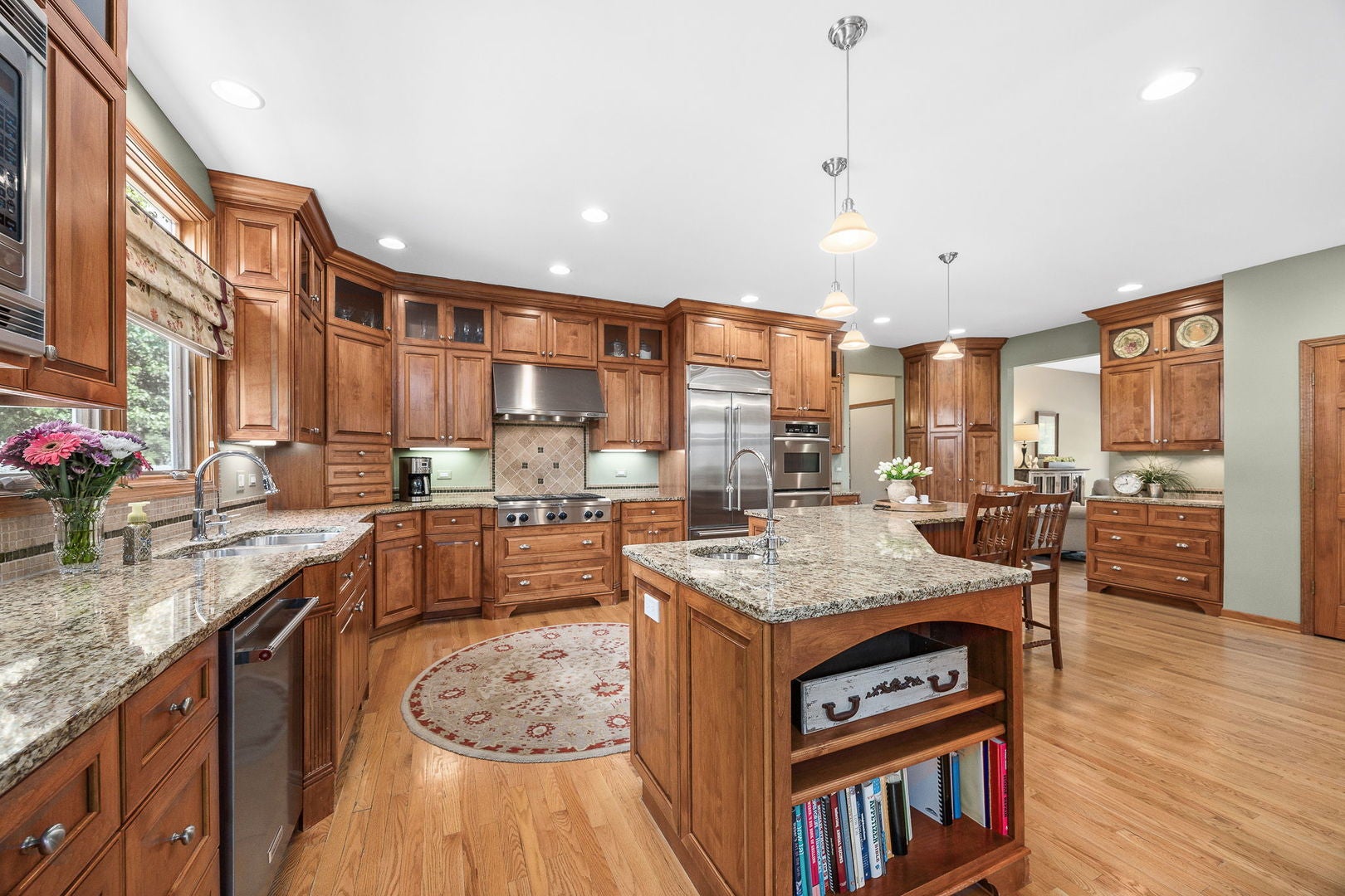 4542 Hatch Lane