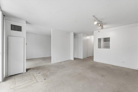 Tiny photo for 10 E Ontario Street #1704, Chicago, IL 60611 (MLS # 12794379)