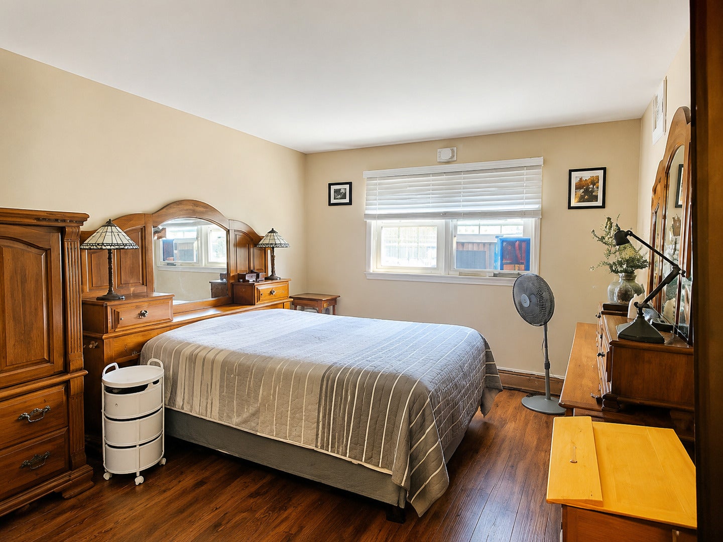 2415 Ogden Avenue 5