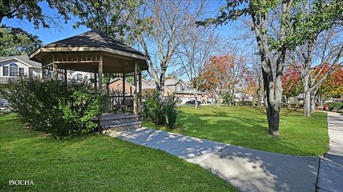 Tiny photo for 14571 Club Circle Drive, Oak Forest, IL 60452 (MLS # 12506698)