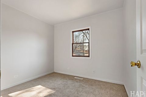 Tiny photo for 808 Central Park Drive, Round Lake Beach, IL 60073 (MLS # 12567639)