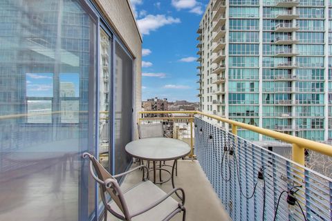 Tiny photo for 1910 S Indiana Avenue #727, Chicago, IL 60616 (MLS # 12580228)