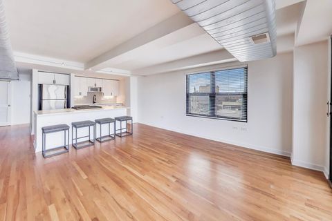 Tiny photo for 1910 S Indiana Avenue #727, Chicago, IL 60616 (MLS # 12580228)