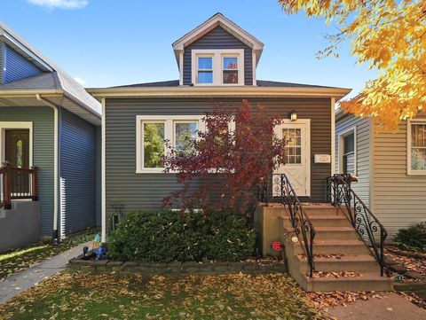 Tiny photo for 6245 W Byron Street, Chicago, IL 60634 (MLS # 12551184)