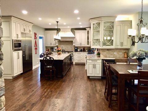 Tiny photo for 863 Bittersweet Drive, Northbrook, IL 60062 (MLS # 12519421)