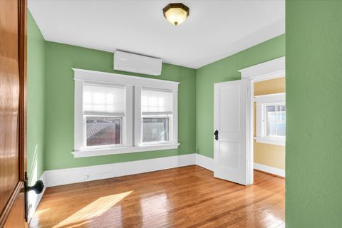 Tiny photo for 209 W CALIFORNIA Avenue, Urbana, IL 61801 (MLS # 12543851)