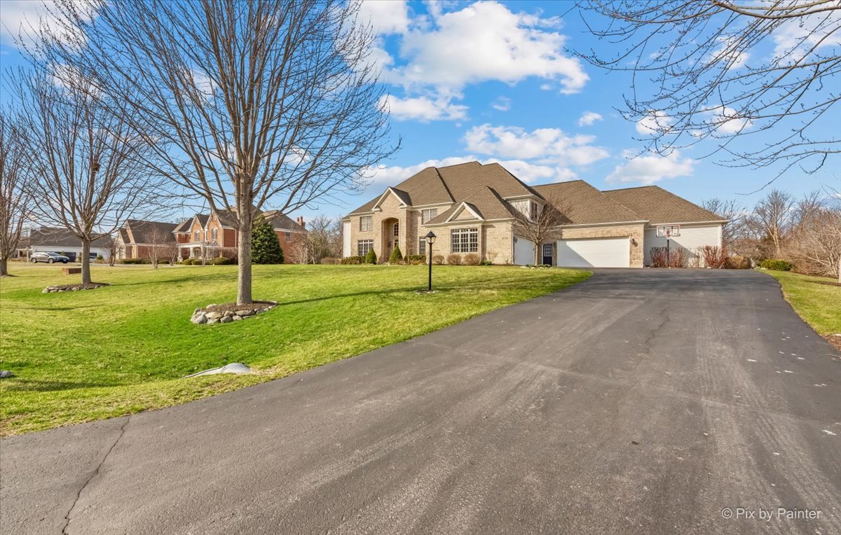 28730 W Harvest Glen Circle