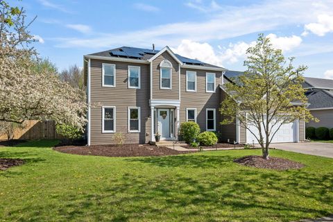 Photo of 1266 Sagebrush Trail, Cary, IL 60013 (MLS # 12627732)