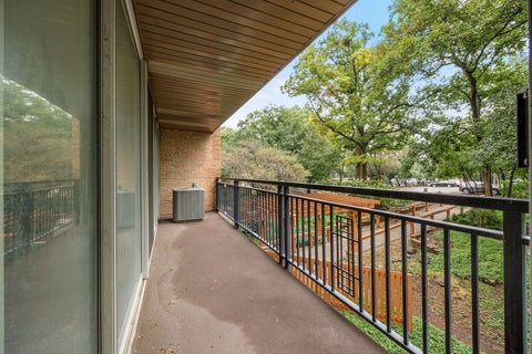 Tiny photo for 6010 Oakwood Drive #2G, Lisle, IL 60532 (MLS # 12775258)