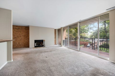 Tiny photo for 6010 Oakwood Drive #2G, Lisle, IL 60532 (MLS # 12775258)
