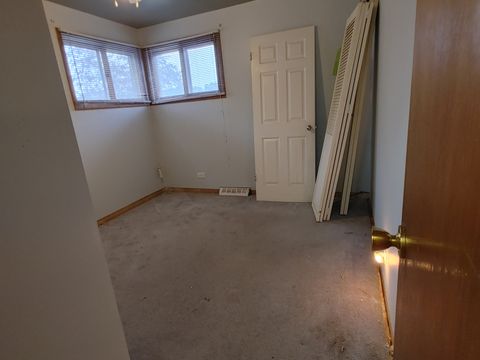 Tiny photo for 15339 Blackstone Avenue, Dolton, IL 60419 (MLS # 12646685)